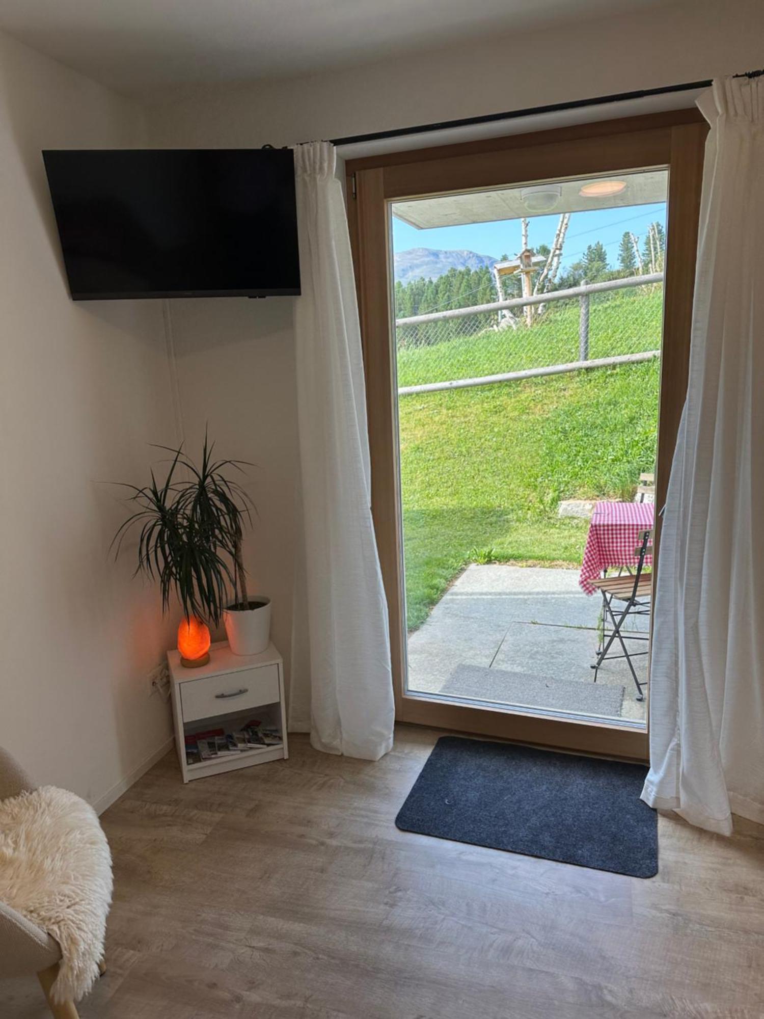 Kleines Aber Feines Studio Zuoz Exterior foto